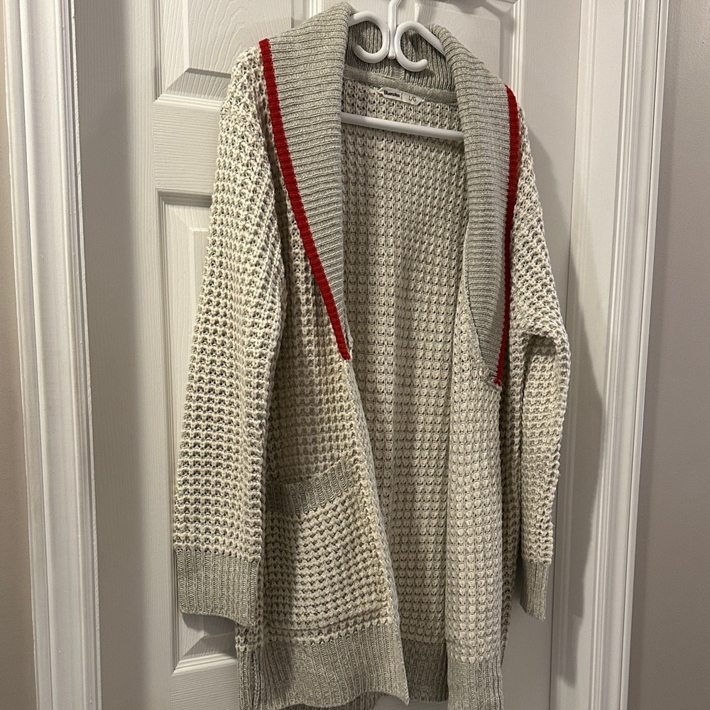 BLUENOTES Cream and Red Knit Cardigan Sz L NWOT - Picture 3 of 10